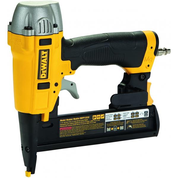 Tryckluftsdriven spikpistol DeWalt DPSSX38-XJ