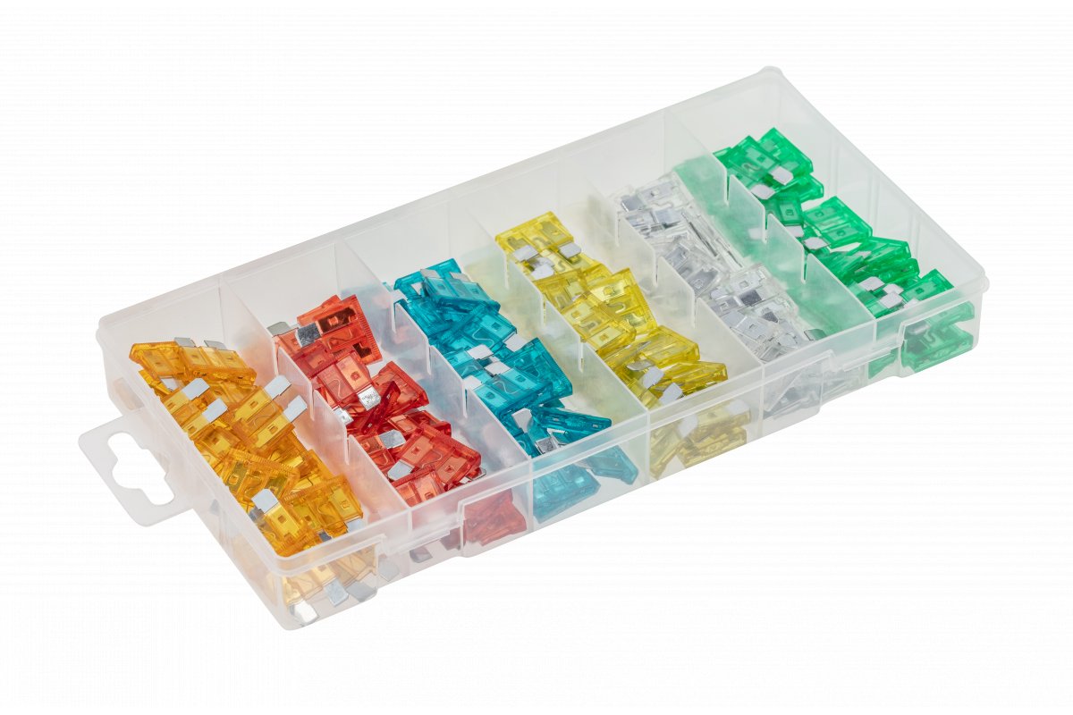 Sats Hogert HT8G500; 5A-30A; 120 st.