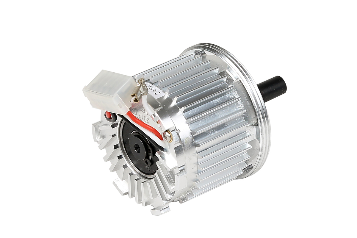 Motor Mirka MIE3321411