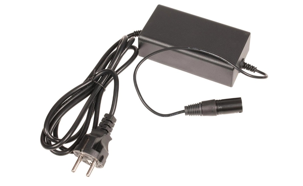 Laddare WIPER C02311
